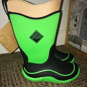 Kid’s Neon Green Muck Boots
